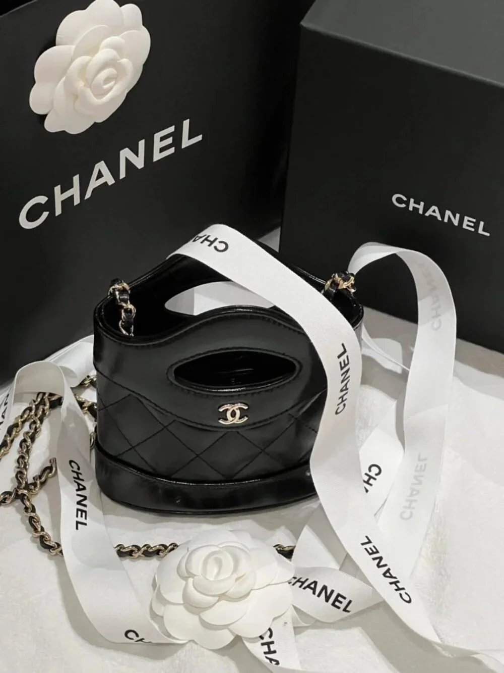Classic CHANEL Bags: A Stylish and Versatile Choice for Elegance